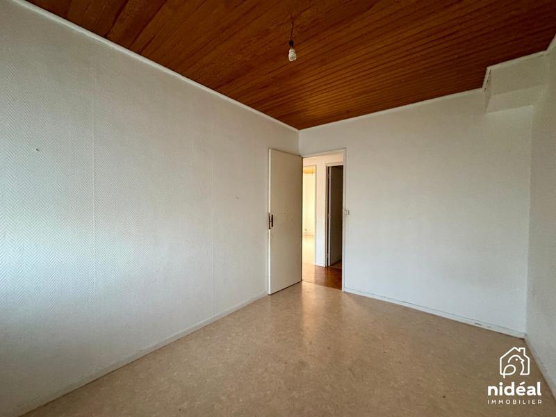 Maison - 80 m² - 6 pièces