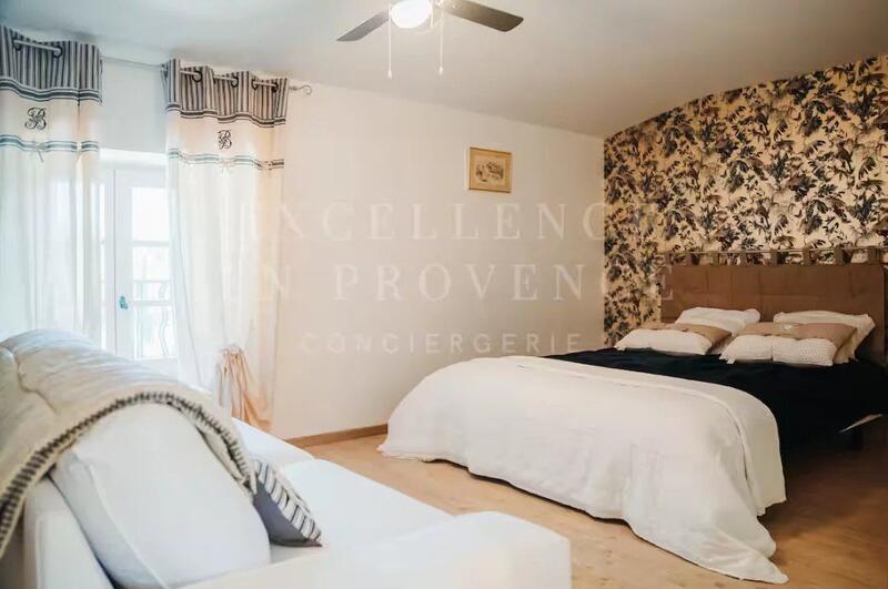 Maison - 278 m² - 8 pièces