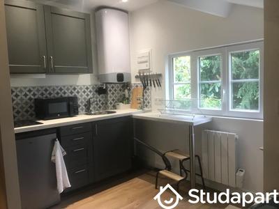 Appartement - 14 m² - 2 pièces