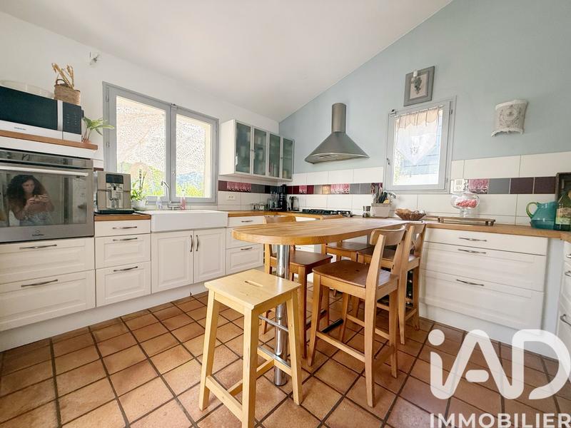 Maison - 145 m² - 6 pièces