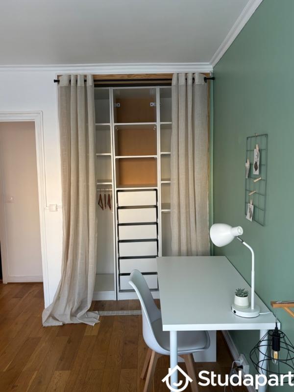 Chambre - 12 m² - 1 pièce