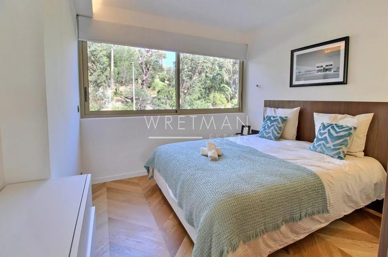 Appartement - 95 m² - 2 pièces