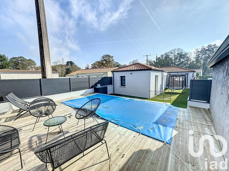 Maison - 115 m² - 5 pièces