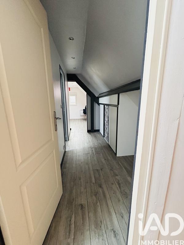 Maison - 186 m² - 6 pièces