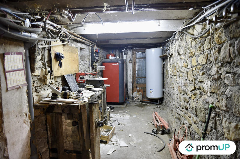 Maison ancienne - 280 m² - 8 pièces