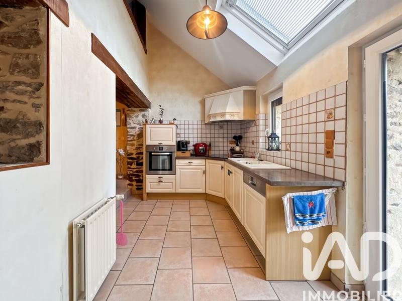 Maison - 176 m² - 7 pièces
