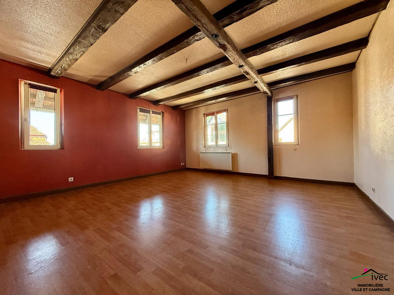 Maison - 121 m² - 4 pièces