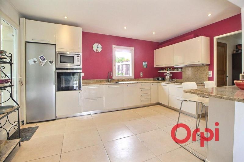 Maison - 128 m² - 6 pièces