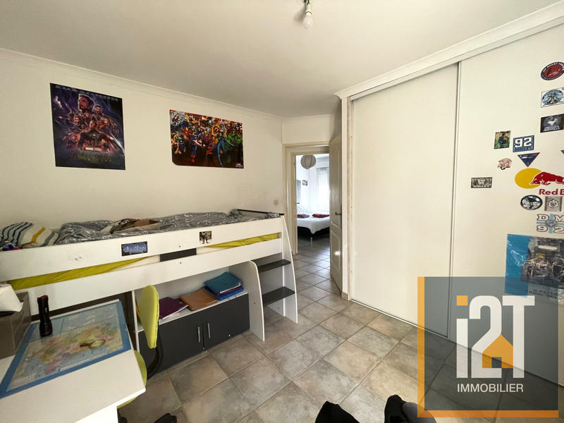 Maison - 200 m² - 6 pièces