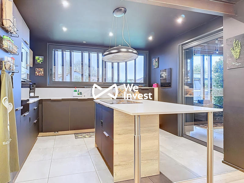 Maison - 155 m² - 6 pièces