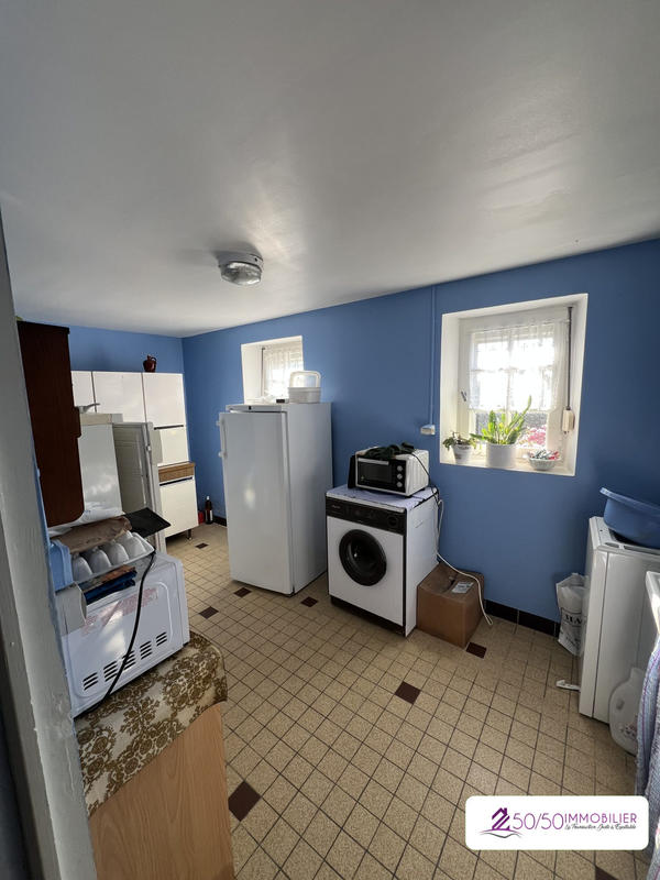 Maison traditionnelle - 142 m² - 7 pièces