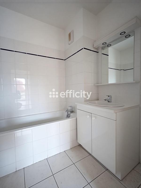 Appartement - 75 m² - 3 pièces