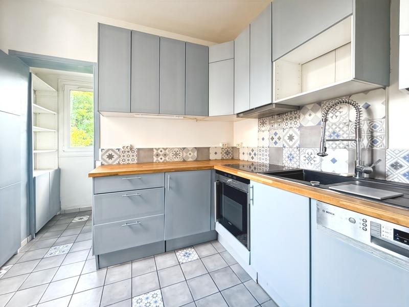 Maison - 137 m² - 7 pièces