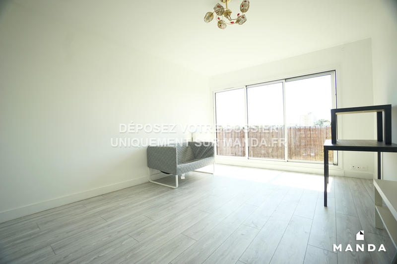 Chambre - 13 m² - 5 pièces