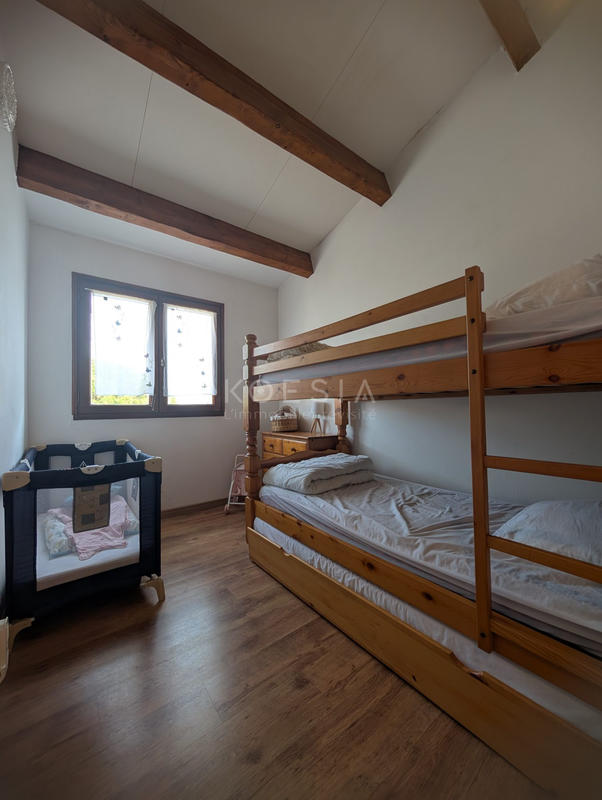 Maison traditionnelle - 80 m² - 4 pièces