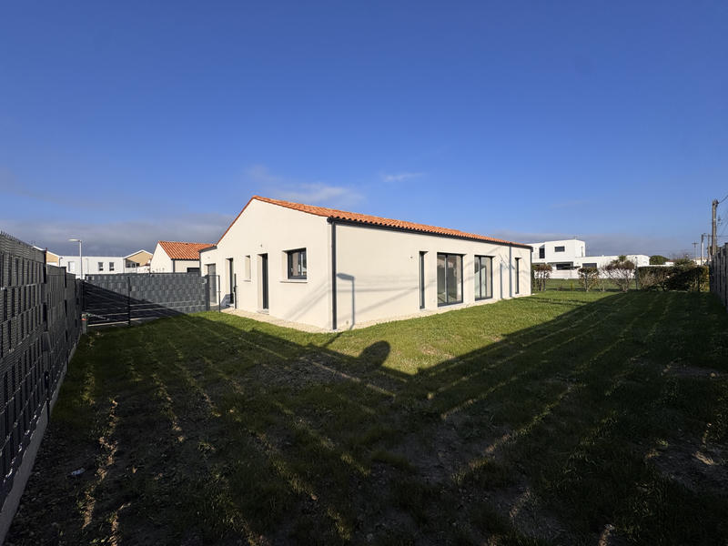 Maison - 150 m² - 4 pièces