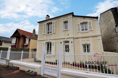 Maison - 115 m² - 6 pièces