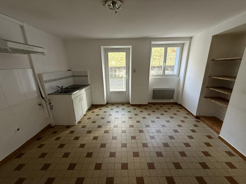 Maison - 143 m² - 6 pièces