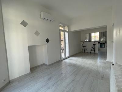 Appartement - 89 m² - 4 pièces