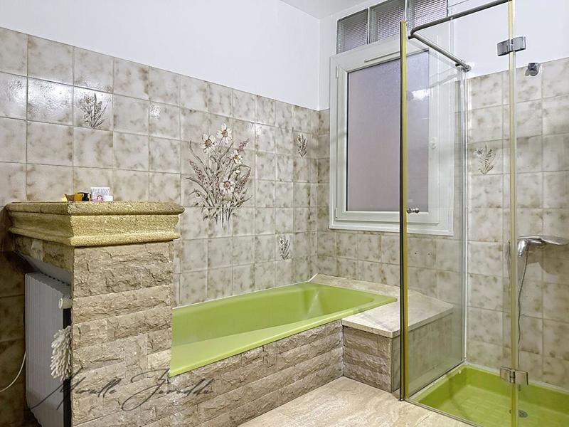 Maison - 169 m² - 6 pièces