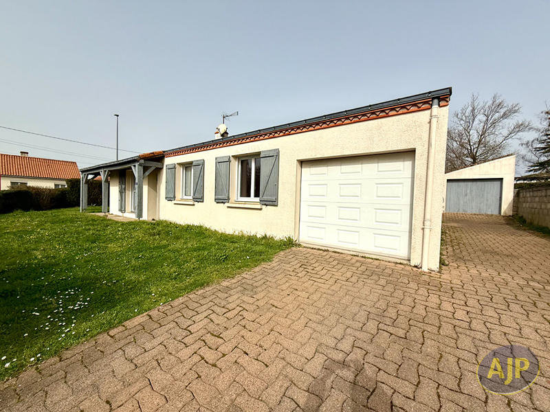 Maison - 106 m² - 5 pièces