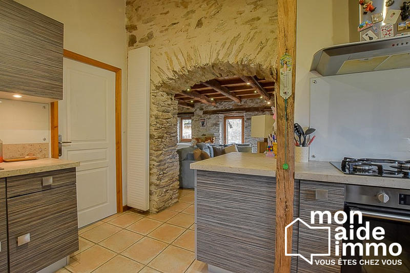 Maison - 102 m² - 5 pièces