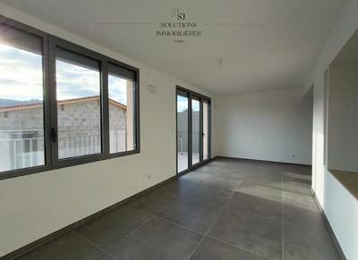 Appartement - 70 m² - 3 pièces