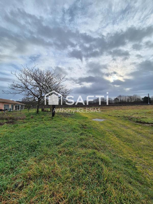 Maison - 465 m² - 9 pièces