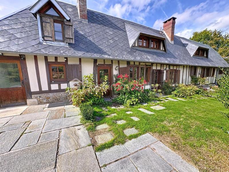 Propriété - 129 m² - 6 pièces