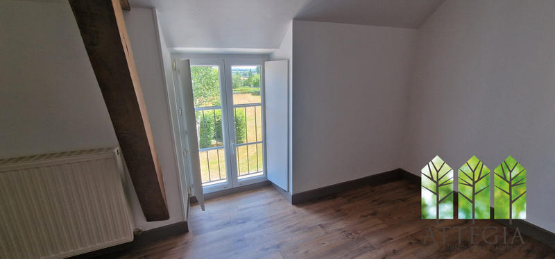 Maison - 99 m² - 4 pièces