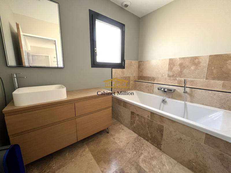 Maison contemporaine - 113 m² - 4 pièces