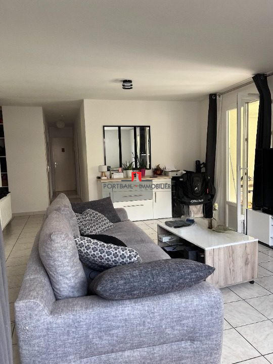 Maison - 95 m² - 3 pièces