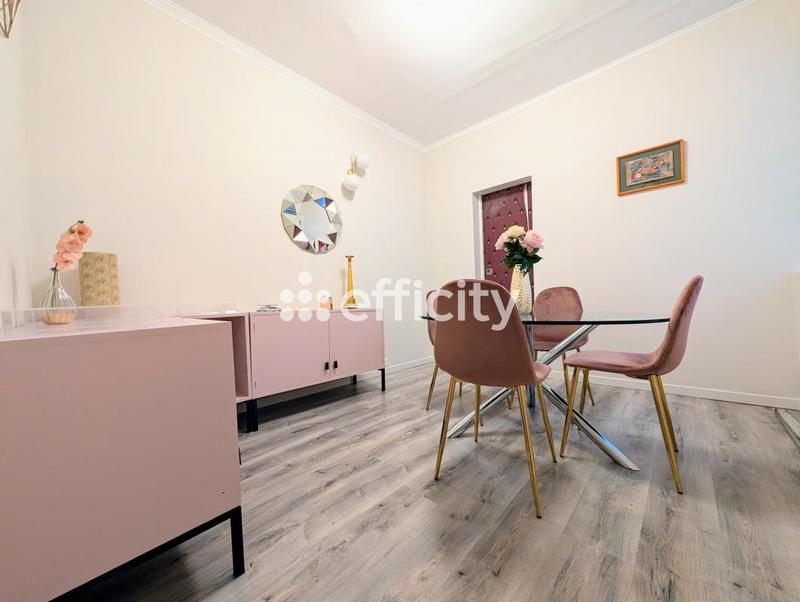 Appartement - 65 m² - 4 pièces