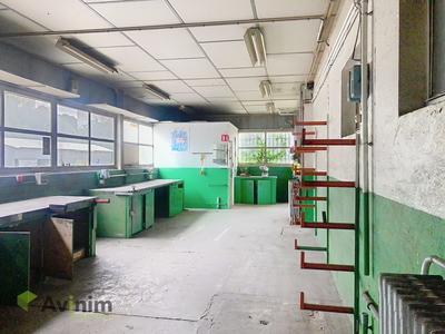 Local commercial - 1 068 m²