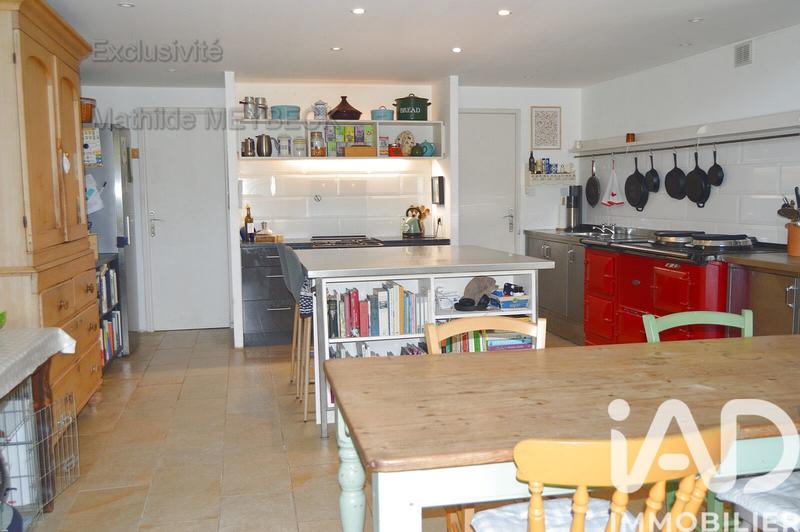 Maison - 287 m² - 10 pièces