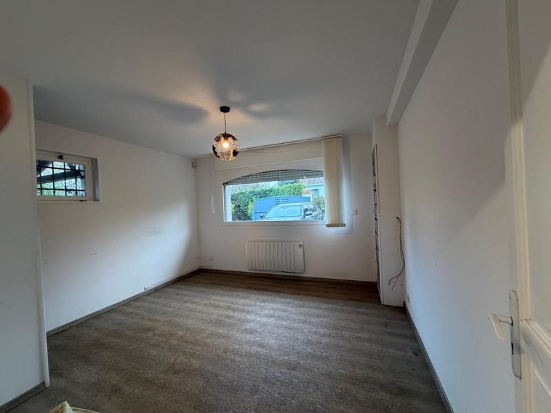 Maison - 171 m² - 9 pièces