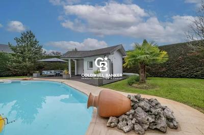 Maison - 285 m² - 6 pièces