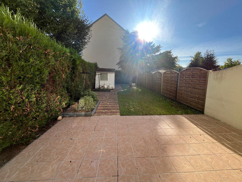 Maison - 83 m² - 4 pièces