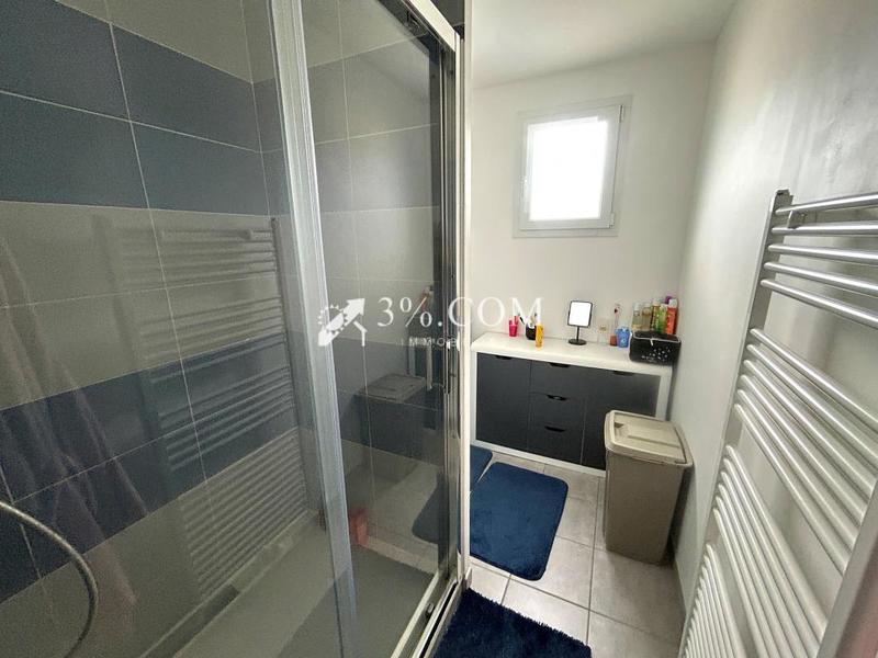 Maison - 93 m² - 5 pièces