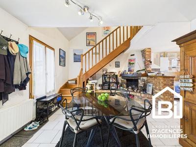 Maison - 88 m² - 5 pièces