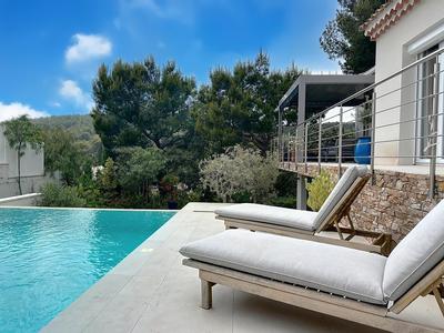 Villa - 160 m² - 6 pièces