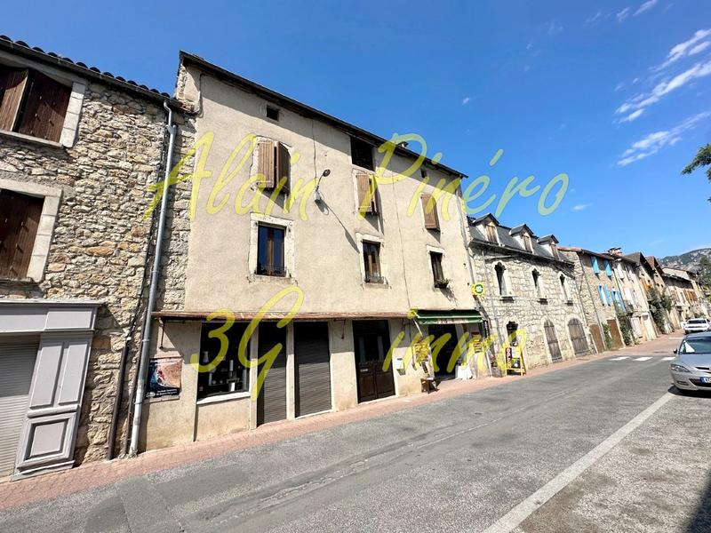 Maison - 154 m² - 8 pièces