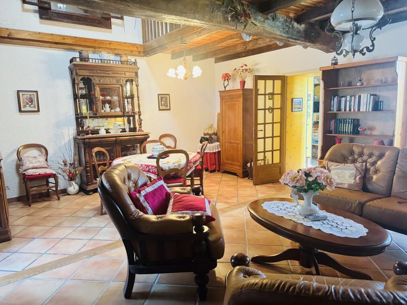 Maison - 167 m² - 5 pièces