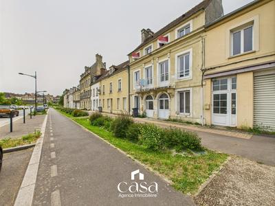 Appartement - 60 m² - 2 pièces