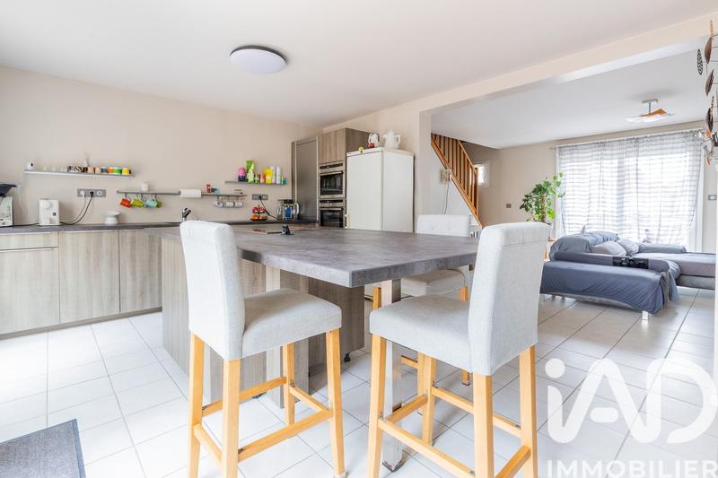 Maison - 107 m² - 4 pièces