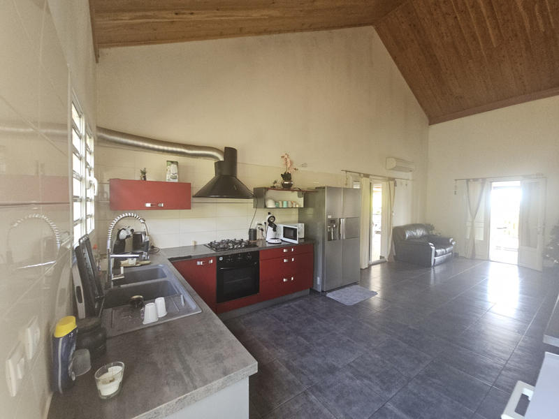 Villa - 243 m² - 8 pièces