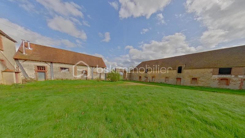 Corps de ferme - 310 m² - 11 pièces
