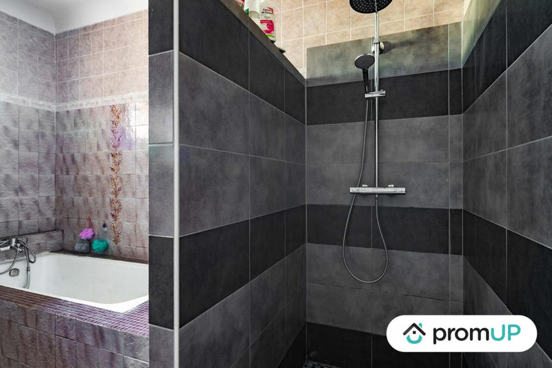 Maison ancienne - 320 m² - 7 pièces