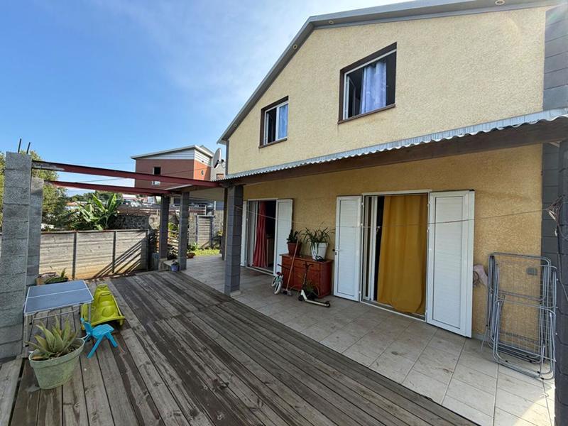 Maison - 140 m² - 6 pièces