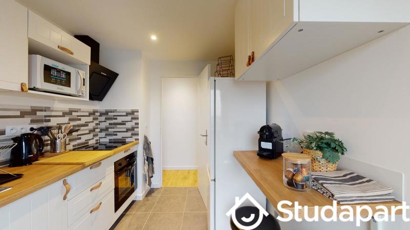 Chambre - 10 m² - 1 pièce